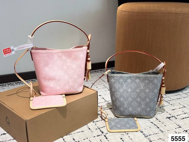 配飞机盒折叠盒子 全钢五金芯片版本 盲猜这次Lv上新黑马是All In Bb Lv牛仔水桶 Lv尤物 尺寸：17 18.5