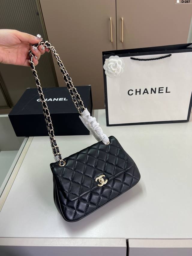 大 羊皮 Chanel 香奈儿 链条包 慵懒随性又好背上身满满的惊喜 彻底心动的一只香奈儿 D-287尺寸20×10 22×12折叠盒