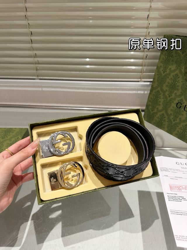 双头 钢扣 高版本！腰带Gucci牛皮皮带～热门款 男女通用皮带里面最火的版本啦～质量很好 全套包装！五金绝对不褪色 皮带头和专柜一样的哦～ 配礼盒手提袋发票