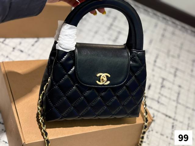 Chanel24K新款｜本季度的“最眼包” Chanel 香奈儿 23K Kelly大号链条包 小羊皮 也是很耐用哒，经典百搭耐看~ 尺寸22.16