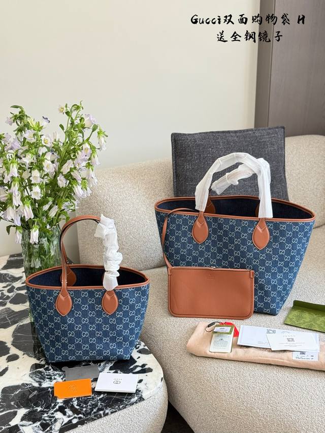 Gucci新款牛仔托特 蓝色Gg牛仔面料，包包自重轻盈双面皆可使用，适合日常出行旅游，通勤的最佳选择可放下 时尚复古的Gucci丹宁托特，轻便时尚超能装0,双面