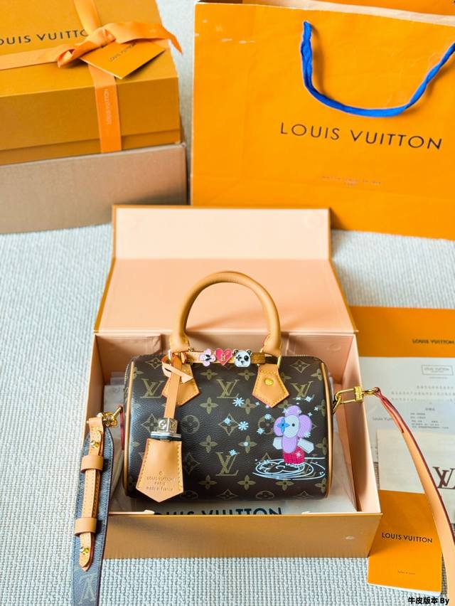 牛皮版本 Lv Speedy 涂鸦限定款 20枕头包 Lv 新款系列 City Keepal手袋,全网首发 Lv Speedy Nano 枕头包这款Retiro