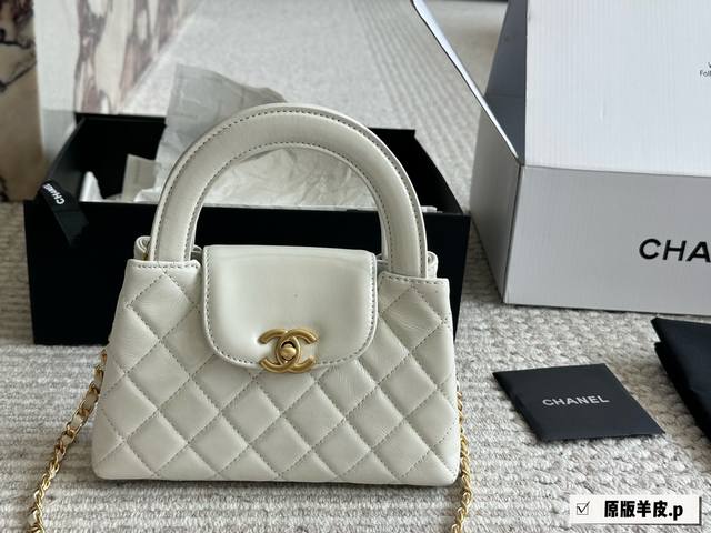 原版皮 Chanel23Kkelly. 上身图来咯Chanel新款23K最火的一只包包来咯 大号Size完美手机妥妥放下真的复古到不行实物超级精致优雅有种巴黎女