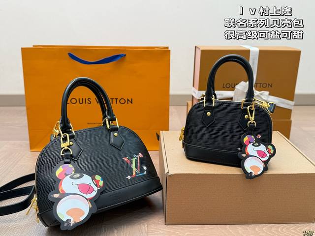 Lv&村上隆联名系列 Lv新款贝壳包 很高级 可盐可甜 极致美感 绝美女孩就是你 尺寸24 17 16 12