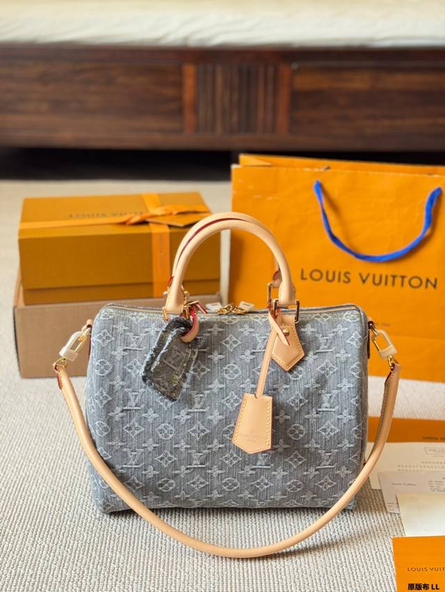 原版布 Lv Speedy枕头包 单宁 Lv Speedy 30Cm枕头包 无论版型 内里和专柜毫无差别 真正原版复刻 内里可拆卸 火遍全球的爆款机场大包 机车