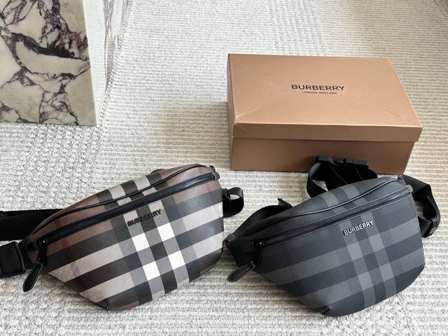 配盒 Size： 上宽30Cm*14Cm Bur腰包！ 这款腰包真的不要太好背哦！ 一定会喜欢的 男女同款哦！