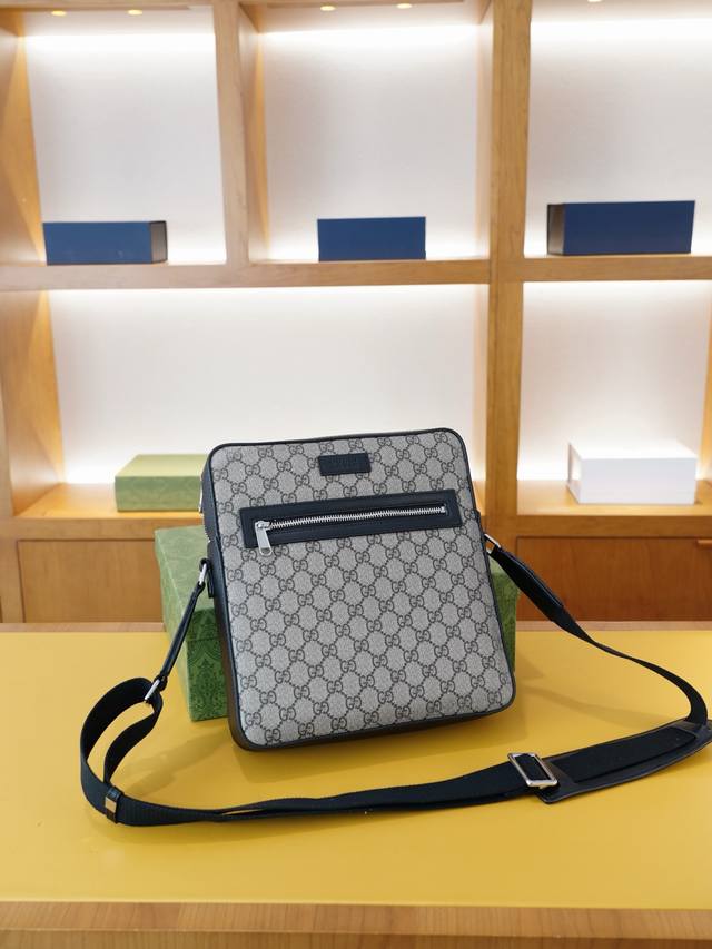 gucci 古驰 官网同步 高版本 斜挎单肩背包 永恒不过时的标志性产品 纯原单小牛皮 顶级五金制作 非市面普通版本 贸易公司订单货 全部实拍 实用性非常高 完