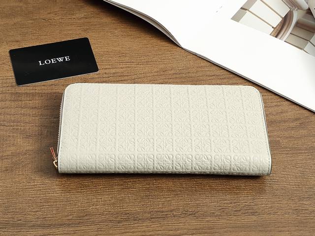 型号：L1136 颜色：灰白 尺寸：19 10 3Cm