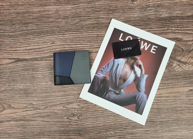 型号：L1131 颜色：宝蓝 尺寸：11*1.8*9.9