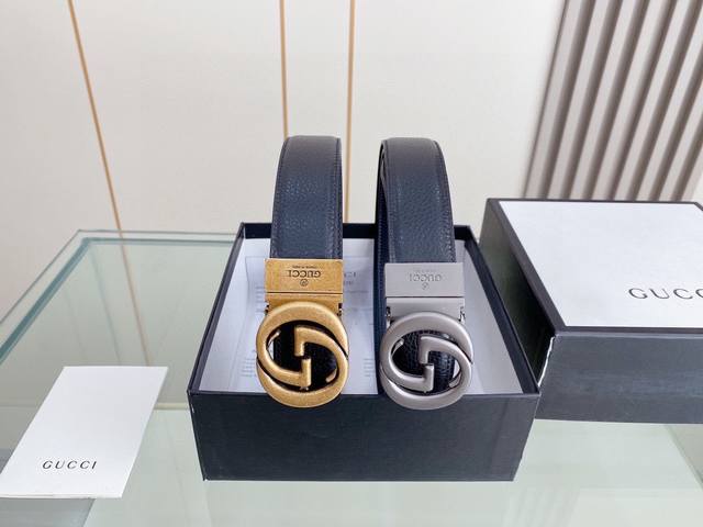 古奇 独家定制款潮范爆棚高端来袭，满足你各种场合的需要。腰带采用牛皮带身，带宽3.4Cm。带头颜色随意搭配*高级精品高端大气送礼之佳品。实物拍摄 附带原版包装