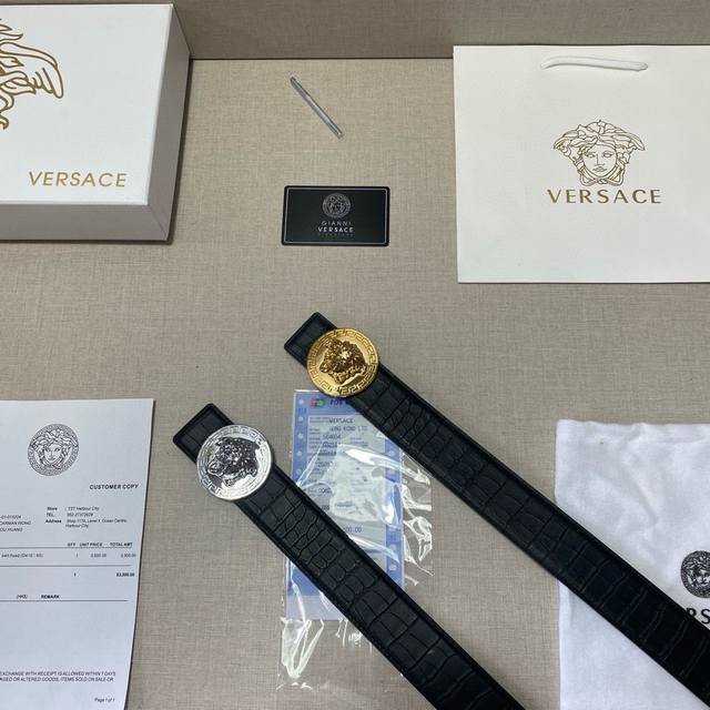 品牌：范思哲 等级：定牛制皮、新开款模。带宽3.8厘米.油精边致 电车脑线 实物摄拍无修饰 上身效果超好、配专柜套全包装.送礼自首带选 送眼打针 。 扣头：钢扣