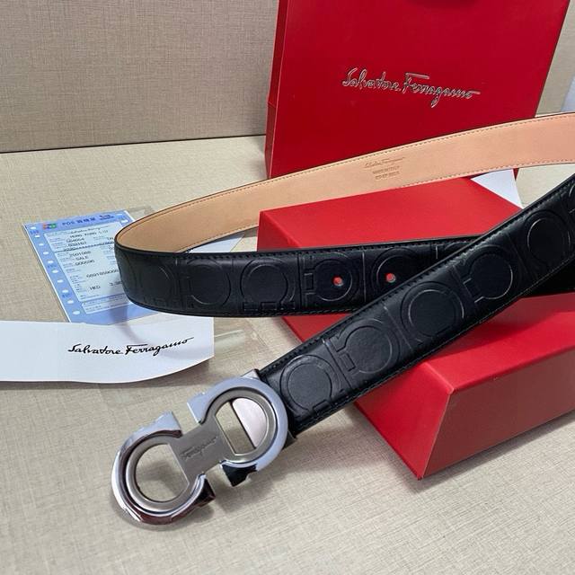 salvatore Ferragamo菲拉格慕 3.5Cm定制款男士皮带 自行选择搭配 双面头层牛皮,真材实料 很有质感 时尚经典不失风范 可自行裁剪! salvatore Ferragamo菲拉格慕 3.5Cm定制款男士皮带 自行选择搭配 双面头层牛皮,真材实料 很有质感 时尚经典不失风范 可自行裁剪!