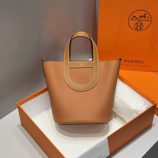 代购级 颜色：金棕色银扣 头层牛皮_ 全钢五金 _ 仿手工工艺 独家高性价比品质 柔软细腻面料 到手无一不惊喜 _所见即所得品质 实物实拍 _ 尺寸18Cm