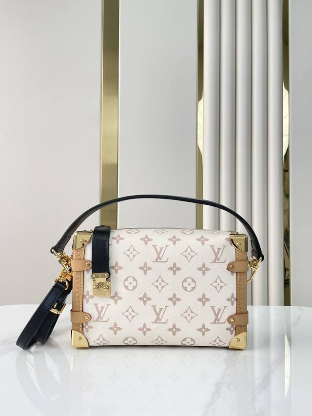 变码芯片顶级原单 M46907 尺寸: 21×14×6Cm Side Trunk 白花盒子包