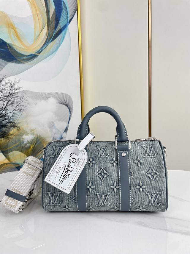 顶级原单 变码芯片M22762 尺寸: 25×15×11Cm Keepall 牛仔布枕头包