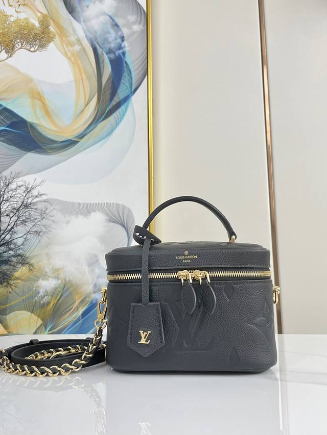 顶级原单 变码芯片 M45598 尺寸: 19×13×11Cm Vanity 全皮化妆包