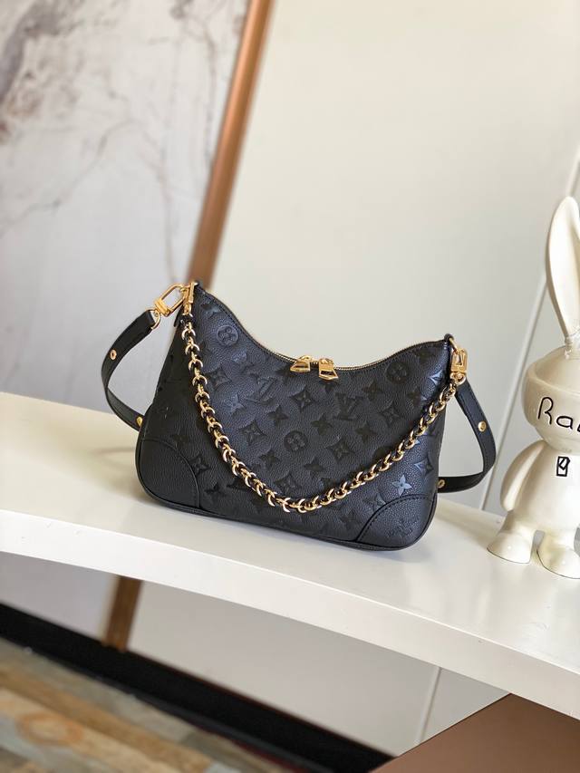 出厂价P 海原外单 独实家拍 动态芯片 M12930黑 牛角包 M13224灰丝印 本款 Boulogne 手袋选用 Monogram Empreinte 皮革