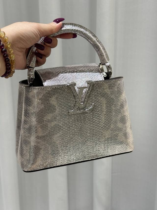 v21Cm进口沙蛇皮，内配原配山羊皮 太精致啦 野性优雅的反差感散发高贵奢华