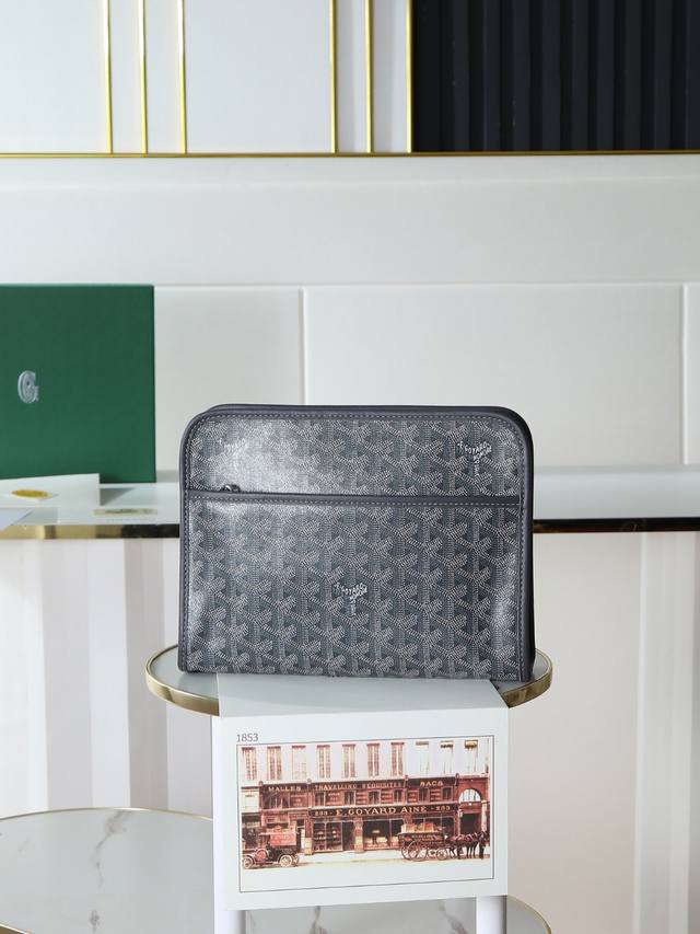 原厂皮 特级品质 原厂货 小号 戈家 新品Jouvence 洗漱包 Goyard Jouvence 洗漱包系列一直是Goyard生活和旅行艺术的经典之作！牛皮手