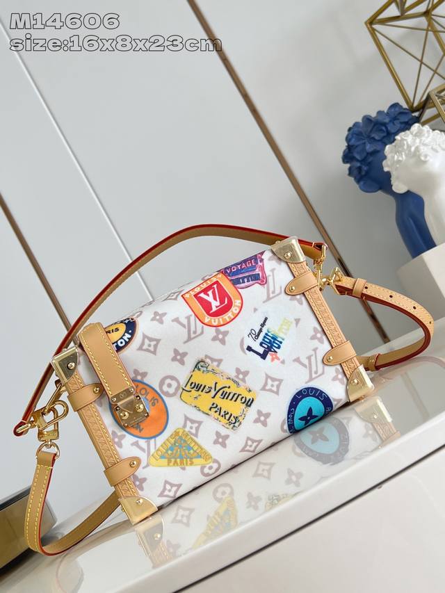 顶级原单复刻M14606 本款 Side Trunk 中号手袋出自 Flight Mode 系列，令 Monogram Dune 帆布呈现复古外观。轻盈构型点缀