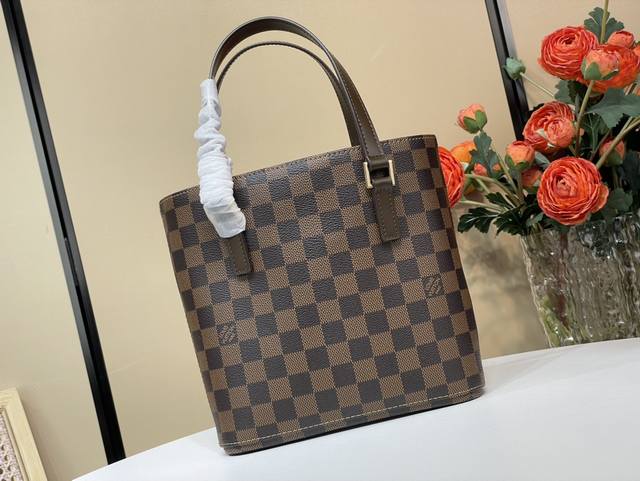 顶级原单复刻独家实拍 中古包薇薇安 M51172 咖啡格 绝版薇薇安中古网红爆款经典永不过时 超级好看 百搭 能装 苹果Puls 钥匙口红钱包等等轻松容纳 不挑