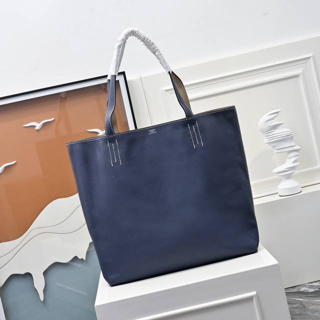 爱马仕 Herm S 奢华与永恒的设计 双面袋两面通用 简单低调 跟着心情换不一样的颜色深蓝 大象灰