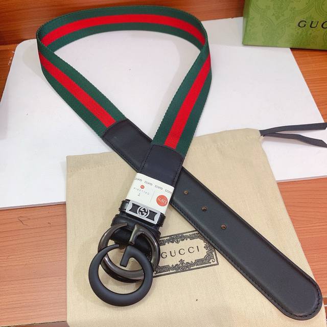 古奇官网正版原单精品 红绿布织带系列 对版对色 意大利原产皮料拼接 经典版型高端专供 圆尾剪裁 真空电镀纯钢腐蚀花纹五金扣件 精品工艺电镀打磨 对版车线 宽度3