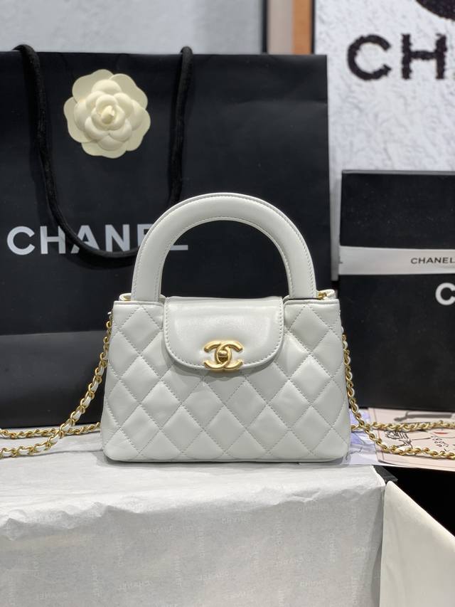 顶级货_ 法国 高端定制品 Chane1 as4416 Chane1 23K Kelly 凯莉 23K秋冬走秀爆款来袭 不仅衣服 包包也很多设计非常赞的款式 但
