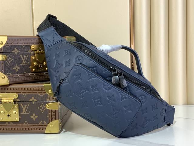 顶级原单复刻独家实拍 Rush Bumbag 腰包 M47058 黑色 M14784 深蓝色 M14782 浅蓝色 由Monogram Shadow小牛皮制成