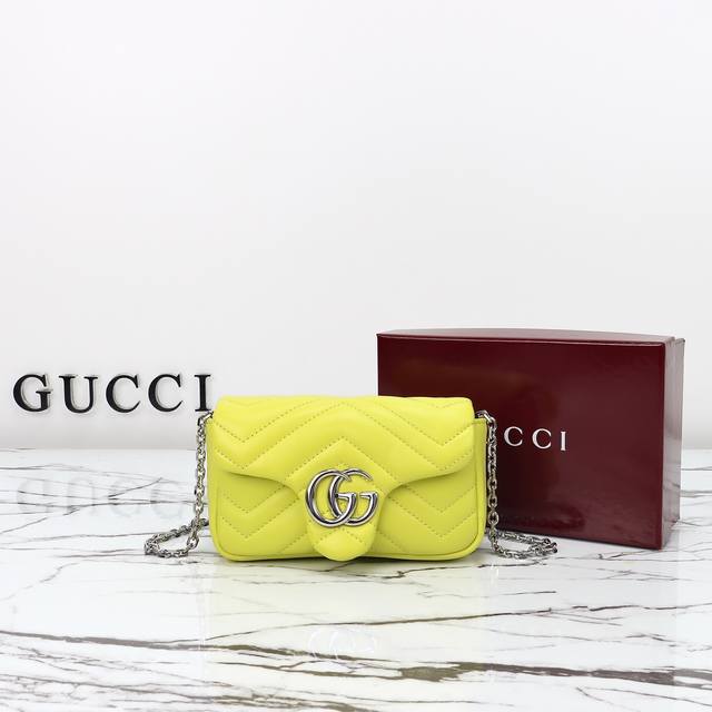 专柜品质 原厂皮 款号841290艳黄尺寸 宽16.5X高9.5X侧宽4.5 现货出货