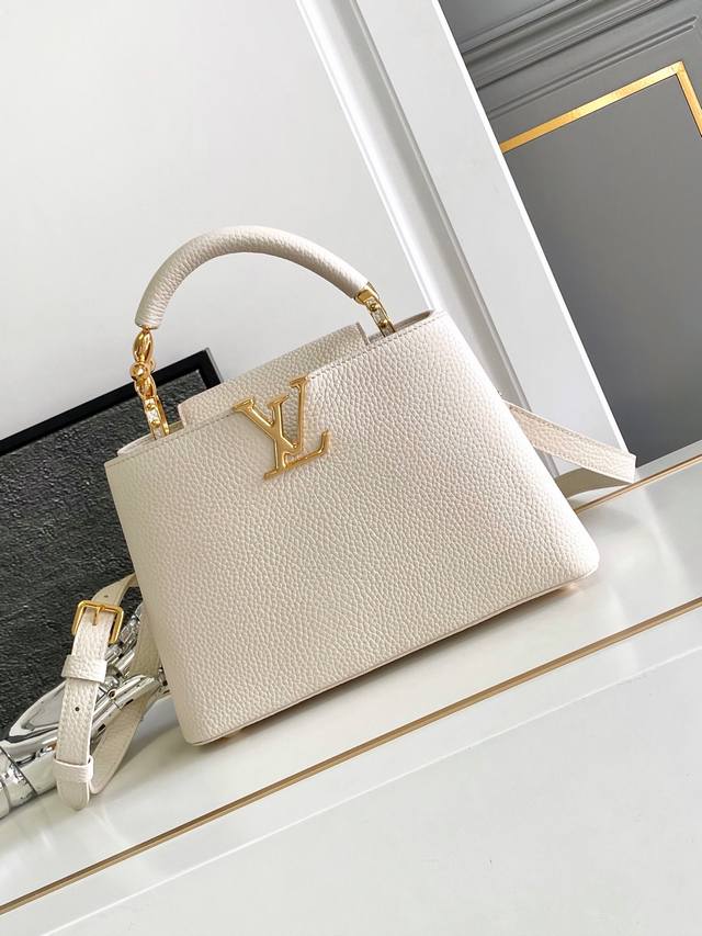 动态芯片款 特级原厂 专供代购 M24698白 详细特征:27 X 18X9厘米 长度 X 高 X 宽