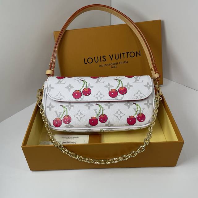 顶级原单复刻独家实拍M14239芯片版 M81911 Wallet On Chain Ivy 手袋取材 Monogram 帆布 灵感源自 2000 年代的 Sa