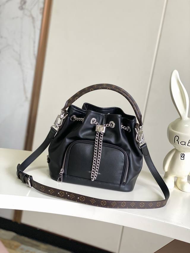 海原外单 独实家拍 半钢163芯片 款号M14377 No Way 手袋出自 Lv Vibe 系列 为羊皮革融入莹泽金属件 以摩登摇滚型格焕新经典 No 手袋元