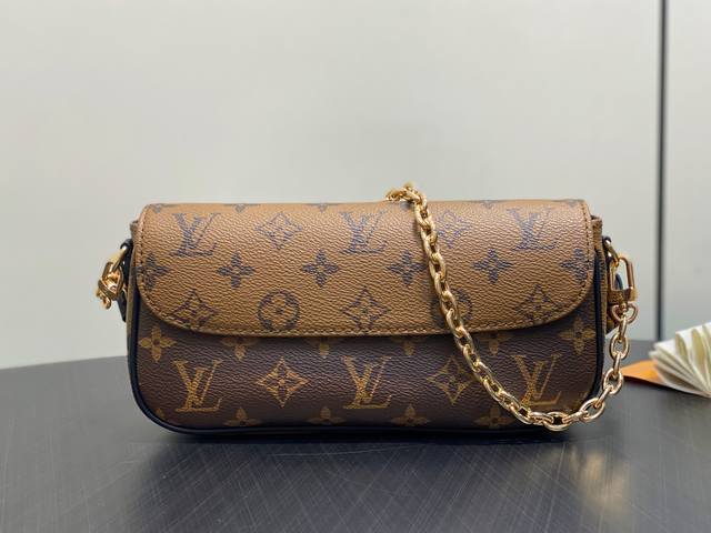 原单精品 M26587黄花 链条包系列 Wallet On Chain Ivy 手袋 M81911老花 取材 Monogram 帆布 灵感源自 2000 年代的