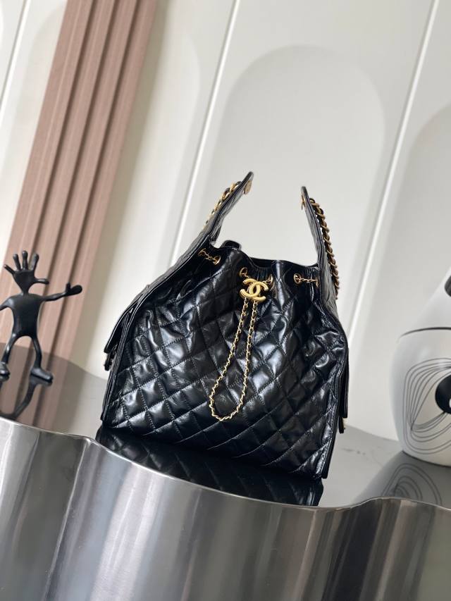 chanel 25C Hobo 牛皮 复古全钢五金 尺寸 30*26*14Cm 小号 5293 尺寸 40*30*15Cm 大号 5311