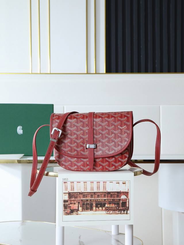 型号 244 特级品质 原厂料 全套包装 戈雅邮差包 正品开模打版 g包最经典的特质 简约优雅 轻便实用 单狭带扣流畅地穿过金属环 开关自如 皮质镶边以线条的方