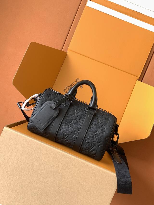 特级Mb芯片版原厂皮 keepall Bandouli Re 25 手袋 型号 M20900黑色 材料 A级全钢五金 进口原厂面料 包装 全套原厂免税Mb包装