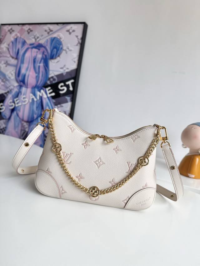 163C动态芯片配专柜包装 海外原单M14634独家实拍 本款 Boulogne 手袋以同色美学重绎经典 Monogram Empreinte 皮革 借可拆卸链