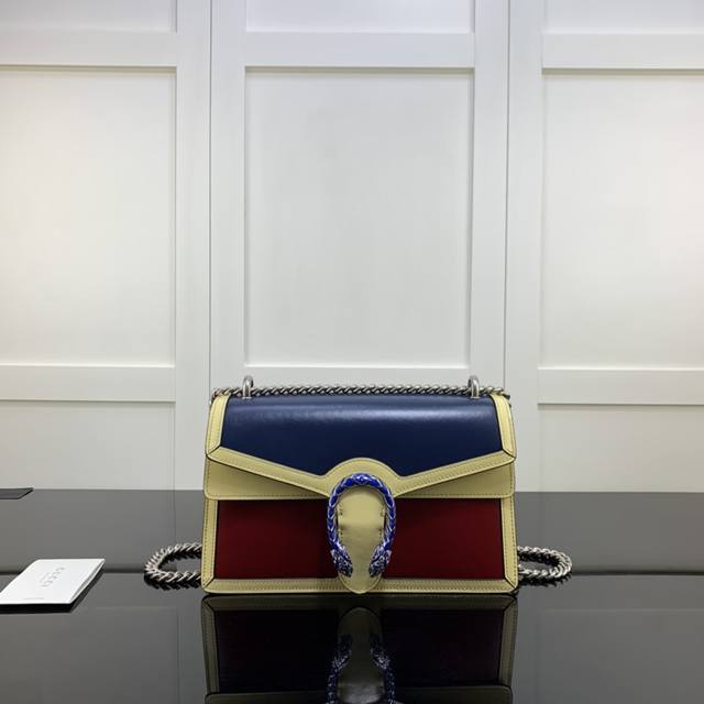新品 Gucci新款 专柜品质 原单货 实物实拍 400249全皮配色 颜色 蓝红杏尺寸 宽28X高18X侧宽9 新品 Gucci新款 专柜品质 原单货 实物实拍 400249全皮配色 颜色 蓝红杏尺寸 宽28X高18X侧宽9