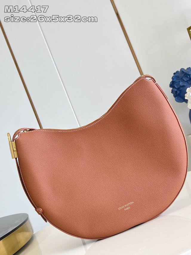 原厂皮 独家实拍 M14417棕 路易威登推出 Low Key Cookie 中号手袋 以典雅设计彰显品牌传承和精湛匠艺 柔软牛皮革将随时间流逝呈现别致色泽 做 原厂皮 独家实拍 M14417棕 路易威登推出 Low Key Cookie 中号手袋 以典雅设计彰显品牌传承和精湛匠艺 柔软牛皮革将随时间流逝呈现别致色泽 做