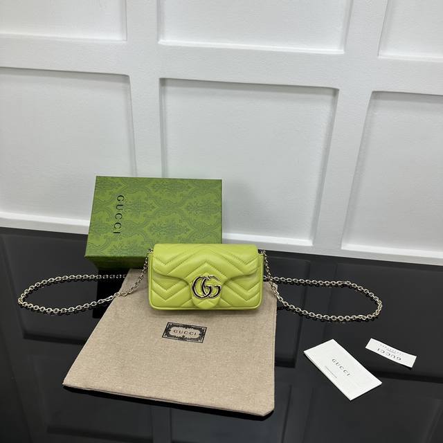 Gucci新款专柜品质 顶级原单货 原厂皮 原厂五金 实物实拍 款号 841290柠檬黄 羊皮 配礼盒 尺寸 W16.5Xh9.5Xd4.5Cm