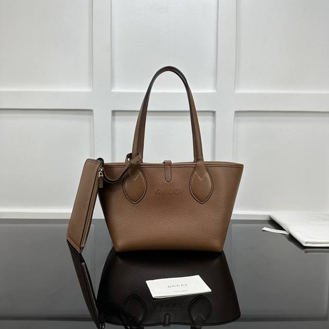 Gucci新款专柜品质 顶级原单货 原厂皮 原厂五金 实物实拍 款号 839124棕皮 尺寸 W21Xh18.5Xd16Cm