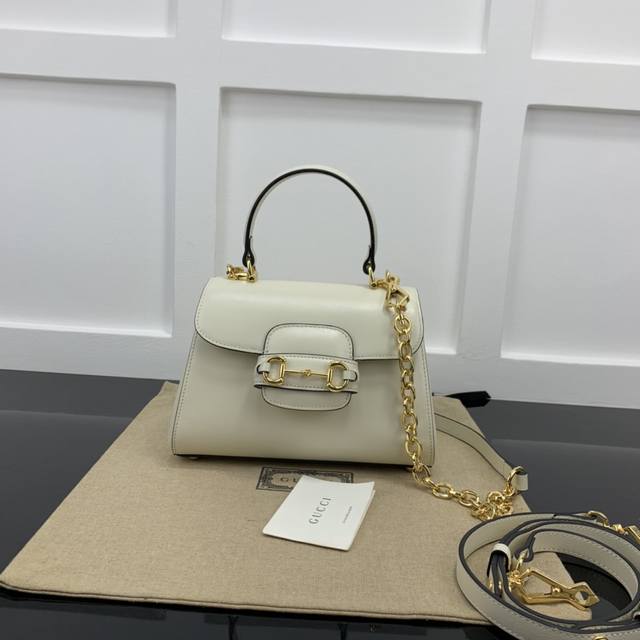 Gucci新款专柜品质 顶级原单货 原厂皮 实物实拍 款号:703848白皮 尺寸:W22Xh16Xd10.5Cm