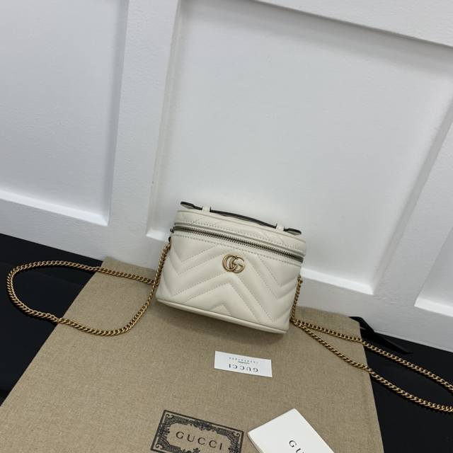 Gucci新款专柜品质 顶级原单货 原厂皮 实物实拍 款号 699515白皮绣花 尺寸 W16Xh10.5Xd5.5Cm