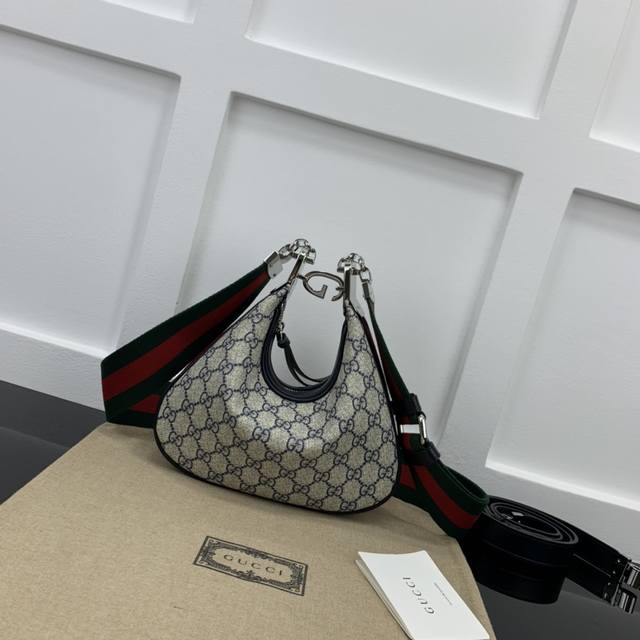 Gucci新款专柜品质 顶级原单货 原厂皮 实物实拍 款号 699409蓝胶双肩带 尺寸 W23Xh22Xd5Cm