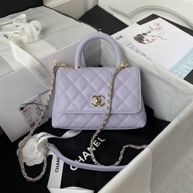 21年新款 As2215车边 内里配小羊皮 口盖手提包当季辣子鸡的小迷你尺寸 Cocohandle经典款几乎是王炸现在推出了 更加软萌可爱种草了 手腕枣红蜥蜴纹