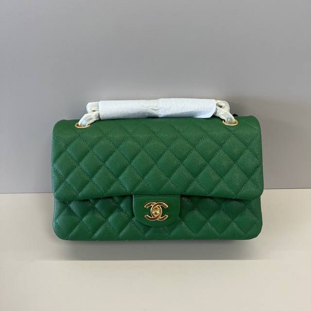 1112 Cf 25Cm 小球纹 进口对版小牛皮 市场独家好货 可以进出专柜对比的顶尖货 皮质细节及做工看图片哦 堪称完美 欢迎货比三家