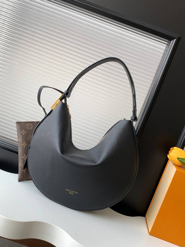 动态163C01芯片 顶级原单加强版 M14417黑色 M14642棕色 M14635杏色路易威登推出 Low Key Cookie 中号手袋 以典雅设计彰显品