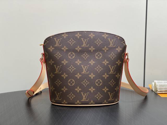 出厂价p 顶级原单 M51290老花 中古包酒壶贝壳斜挎包 Lv路易威登复古斜挎包 老花斜跨单肩女包 贝壳包 尺寸22Cm X 20Cm X 10Cm