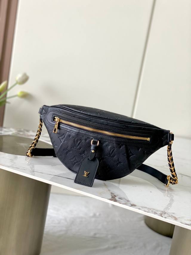 出厂价p 顶级原单加强版 半钢五金 m14353黑 头层皮163C01芯片 這款別具一格的High Rise腰包今季以標誌性Monogram Empreinte